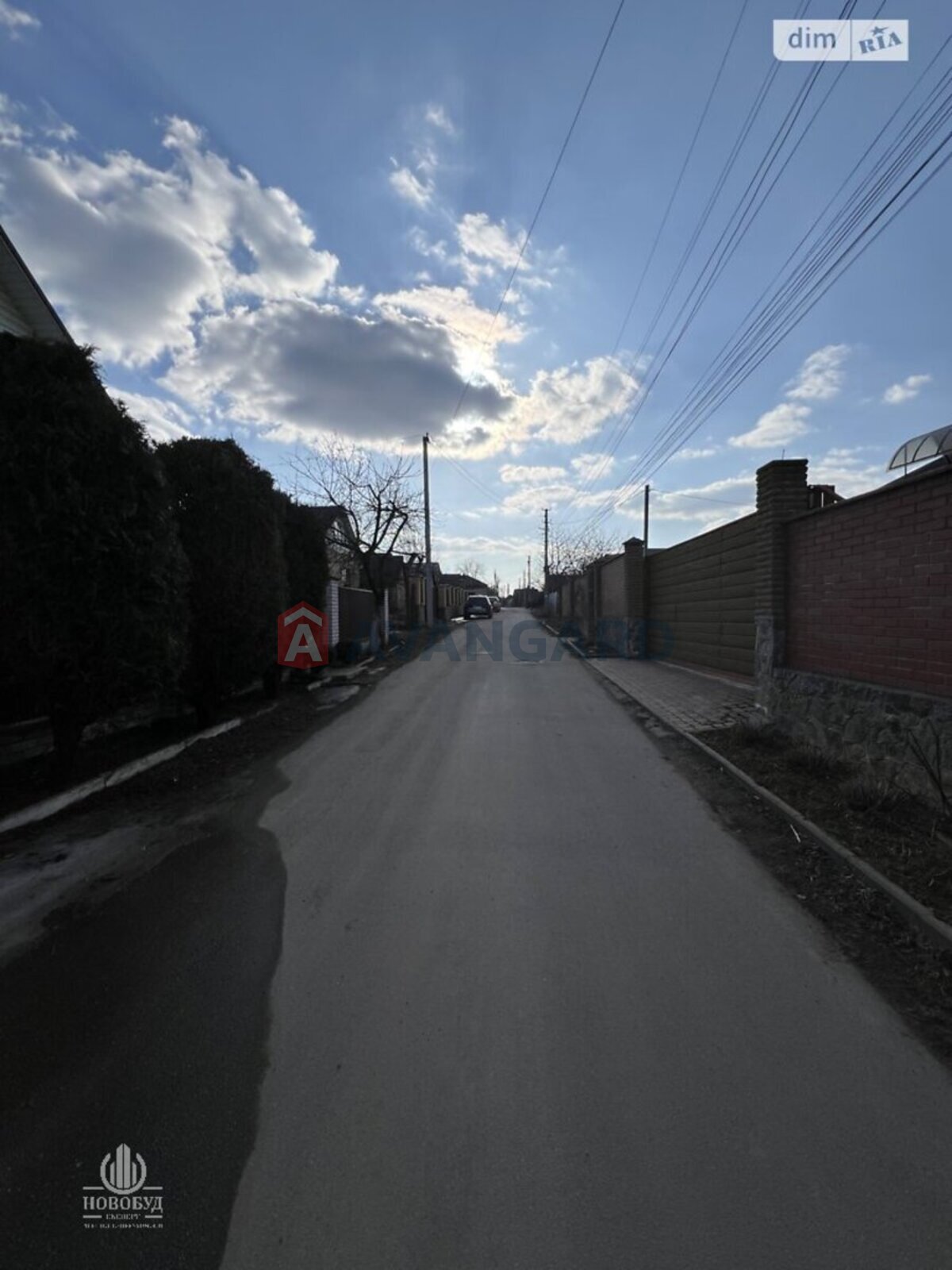 �������, 110 ��.�. ���� 12