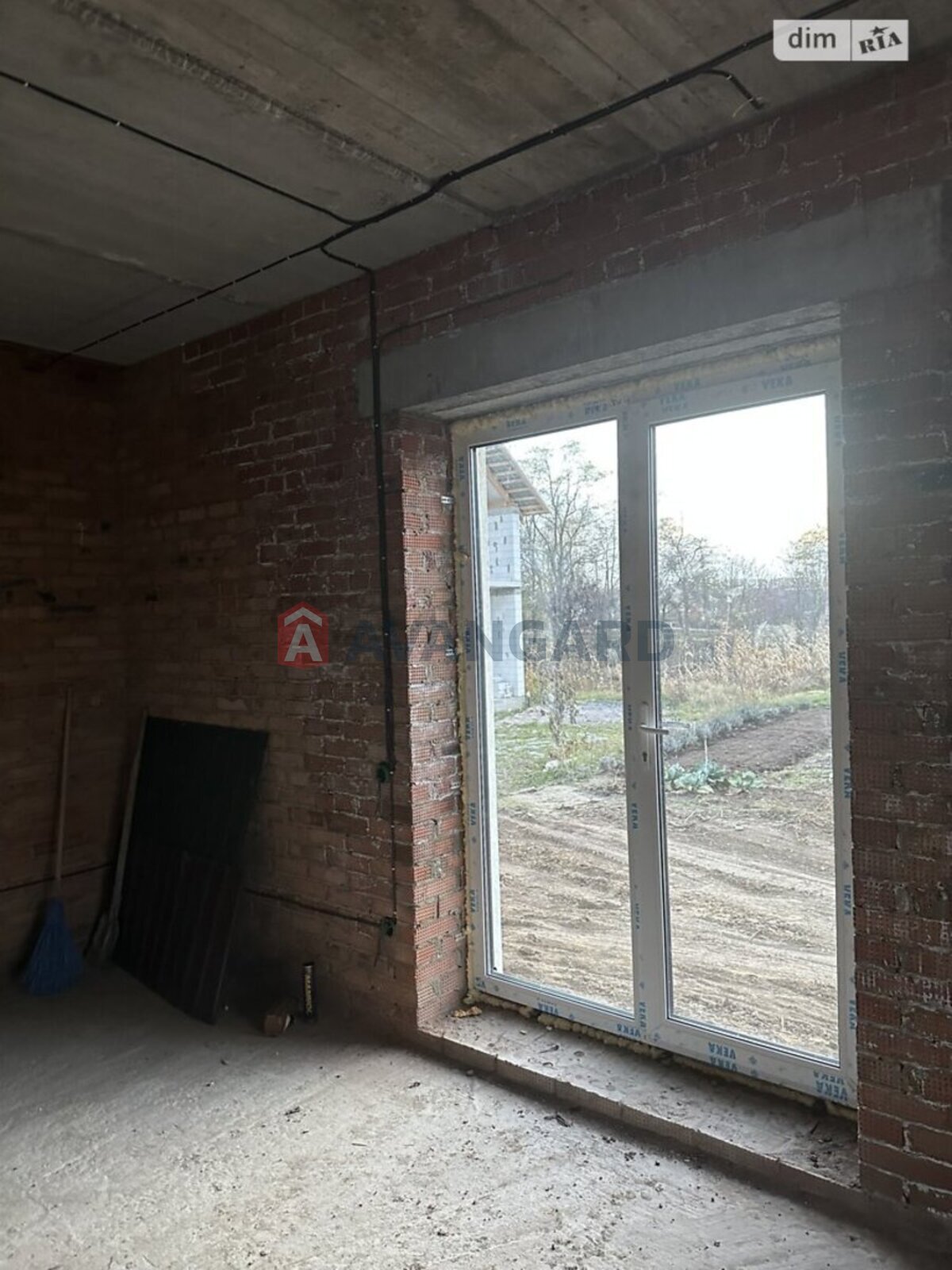 �������, 120 ��.�. ���� 11