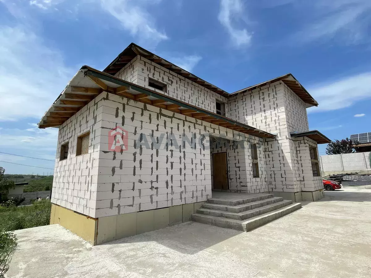 ���, 280 ��.�. ���� 9