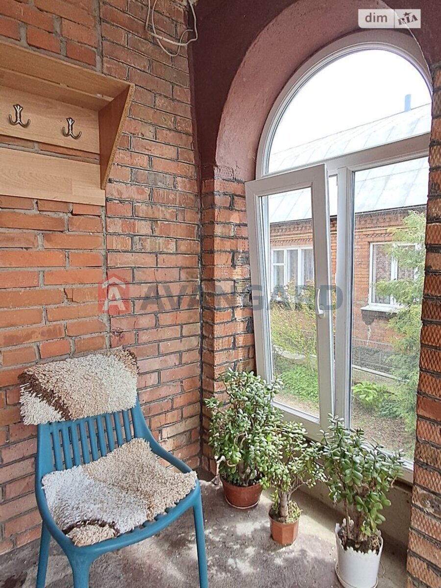 �������, 90 ��.�. ���� 7