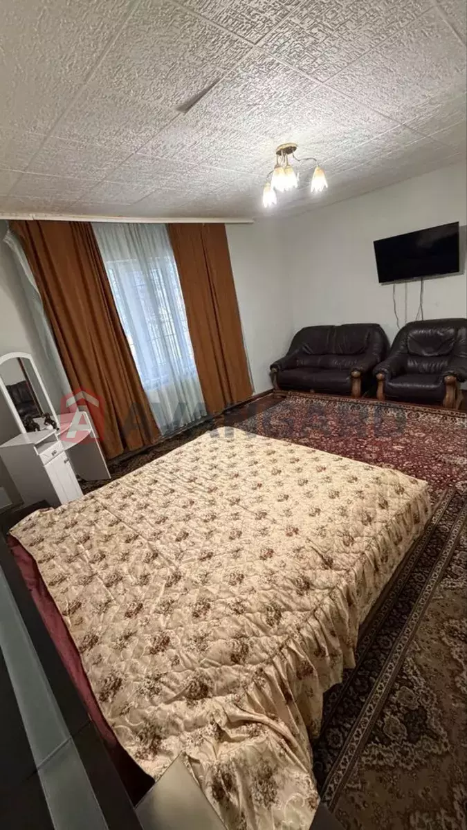 �������, 200 ��.�. ���� 16