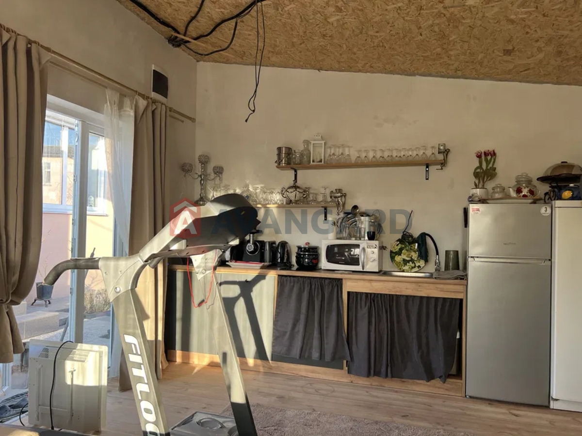 �������, 70 ��.�. ���� 20