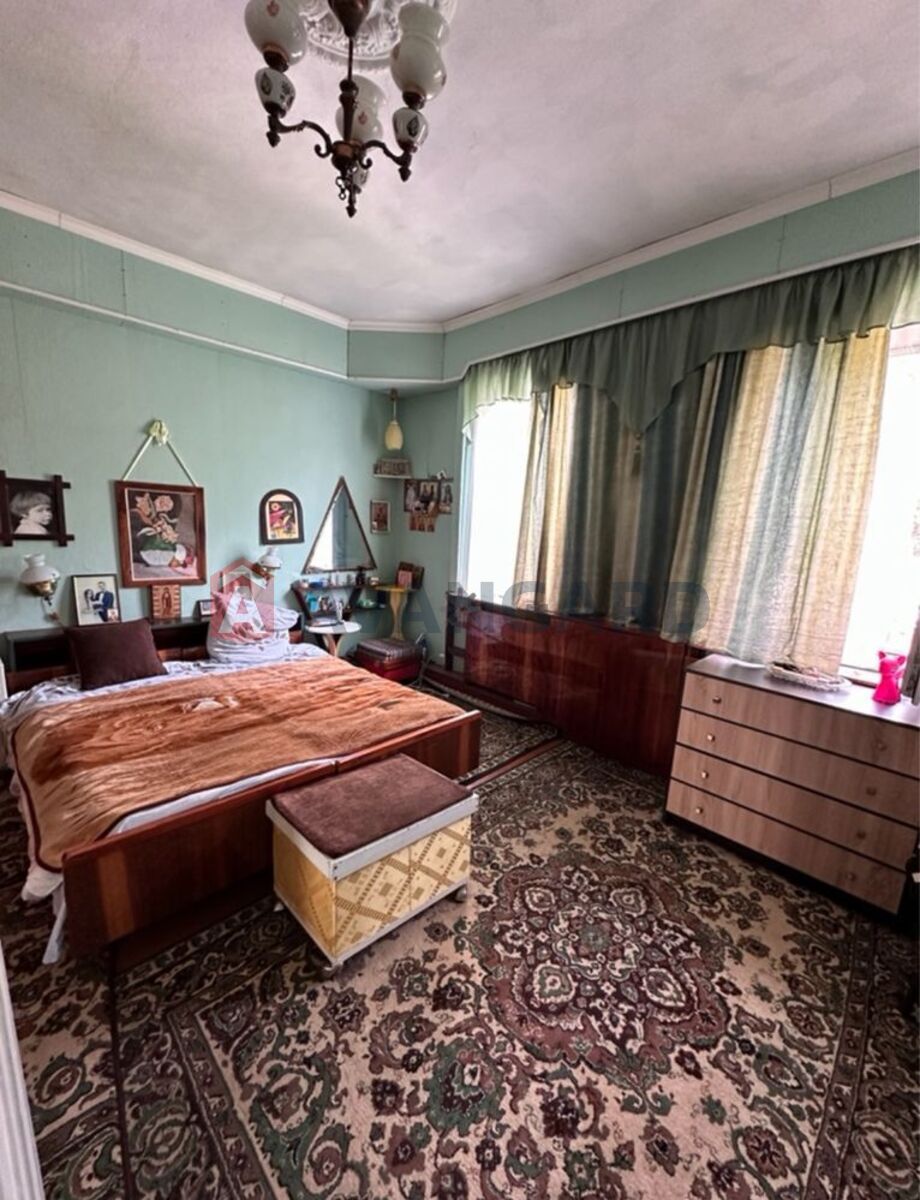 ������� �������, 72 ��.�. ���� 4