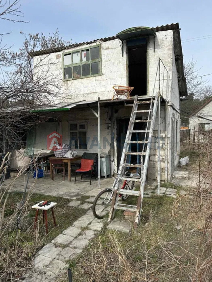 ����, 20 ��.�. ���� 12