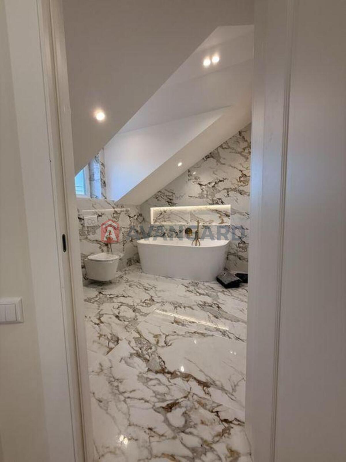 150 ��.�. ���� 16