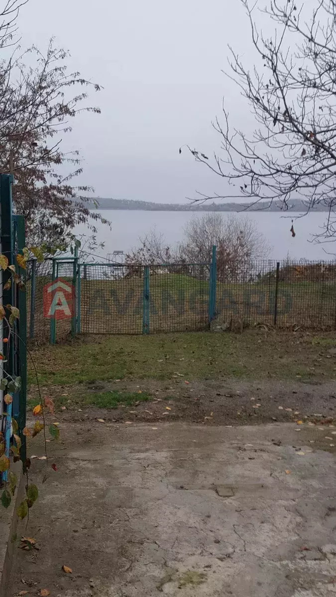 ����, 100 ��.�. ���� 4