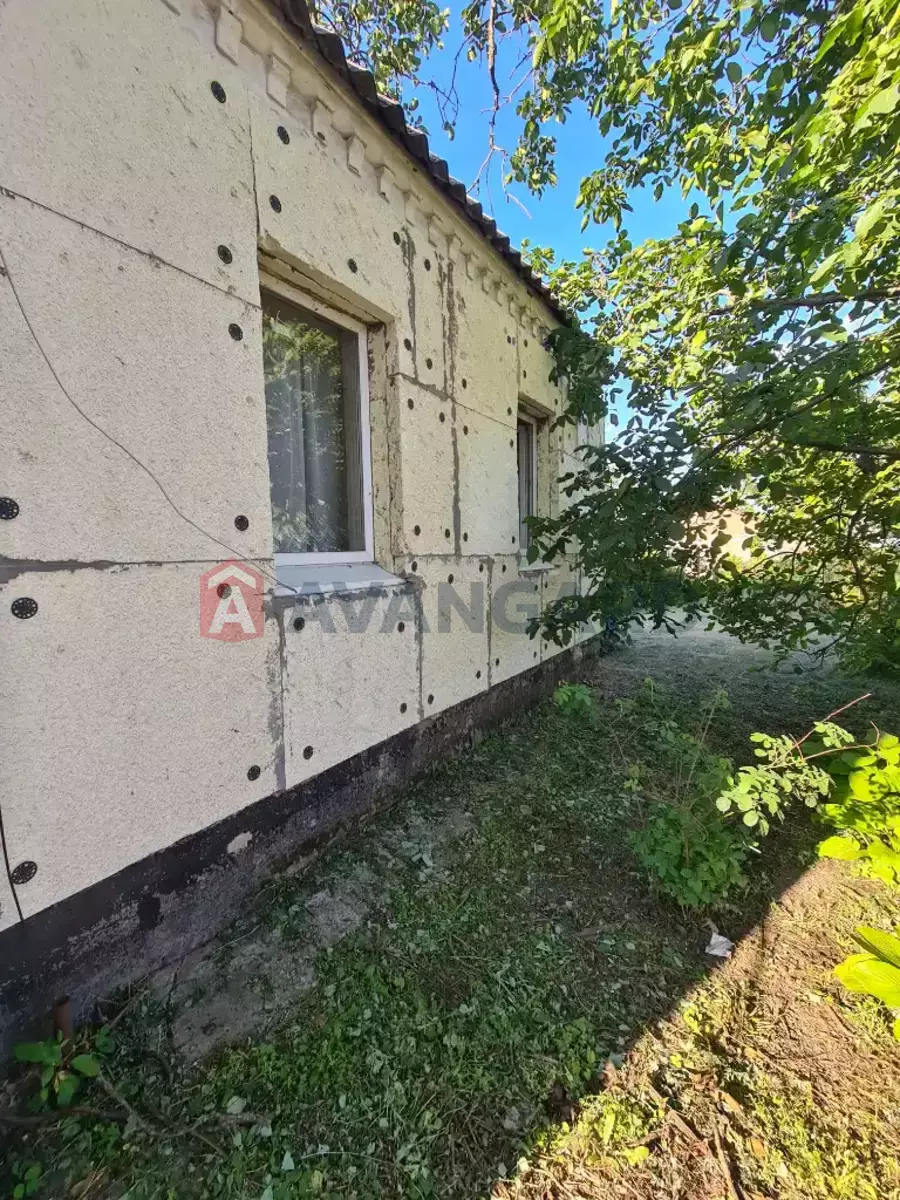, 70 ..  22