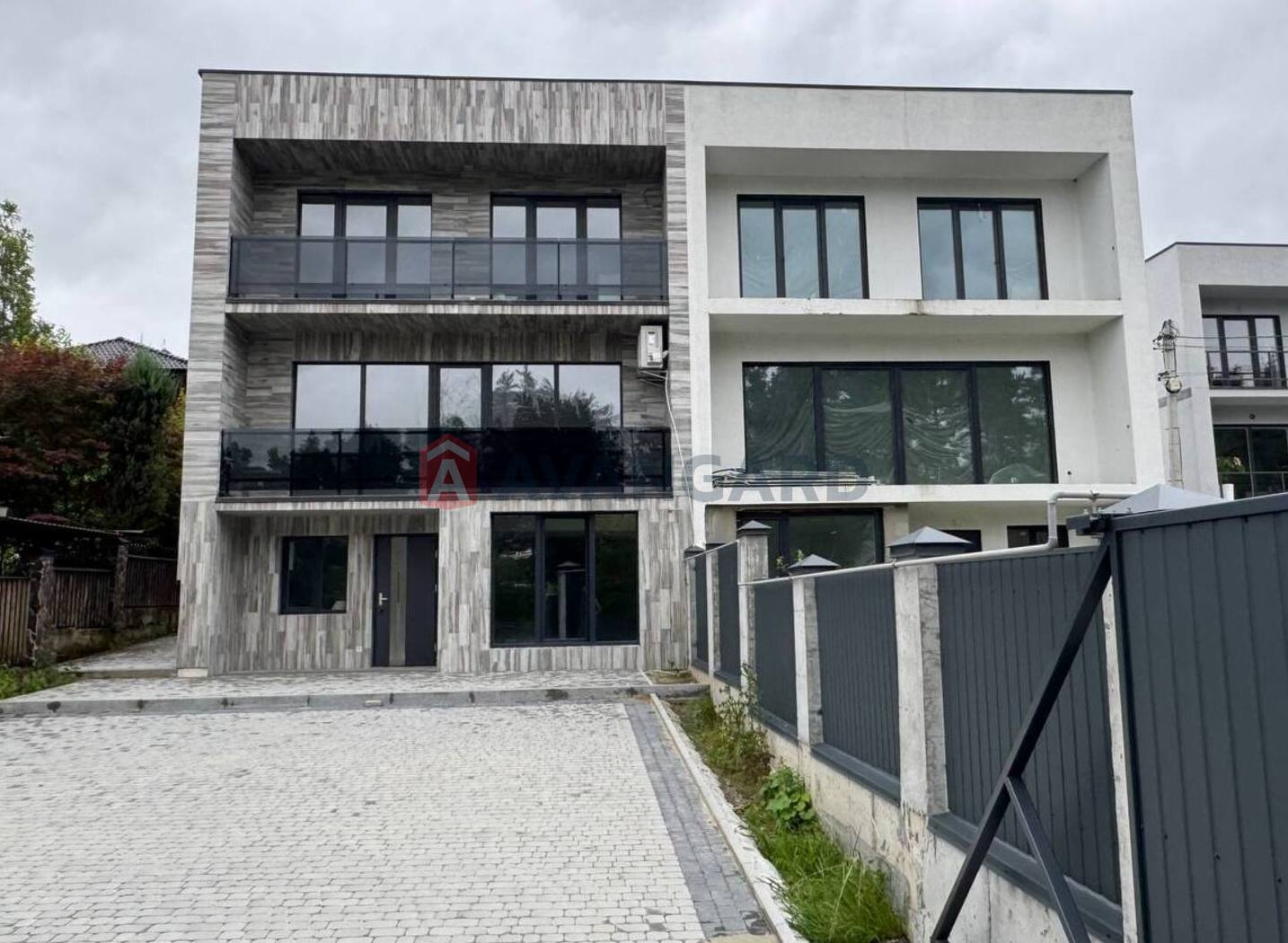 ��������, 118 ��.�. ���� 1