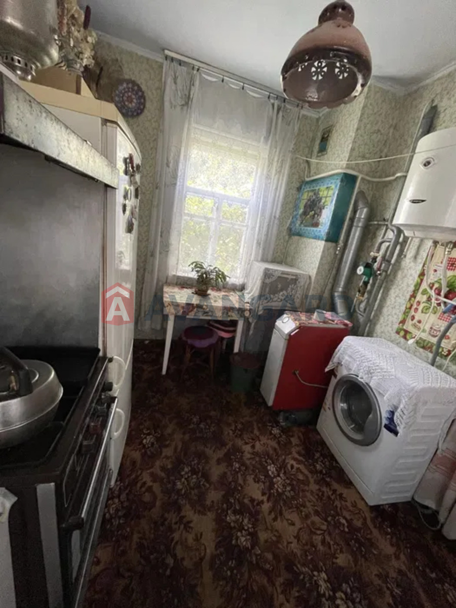 ������� �������, 40 ��.�. ���� 3