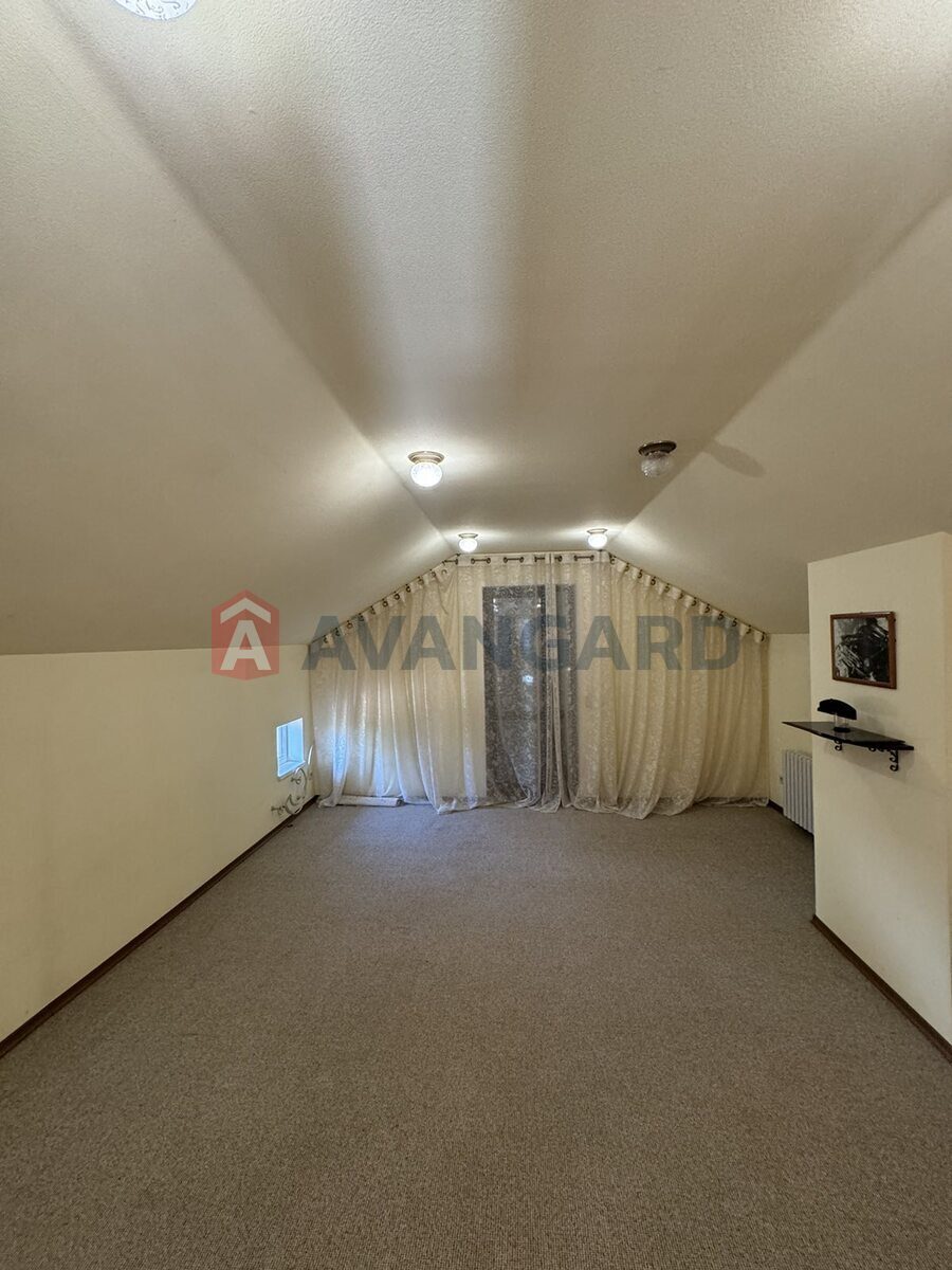 ���, 210 ��.�. ���� 23