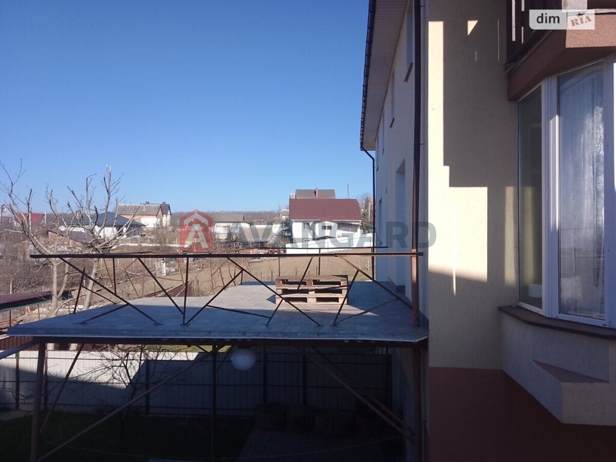 �������, 151 ��.�. ���� 4