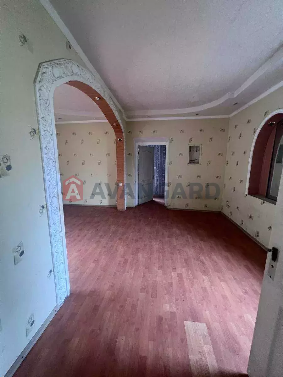 ���, 80 ��.�. ���� 7