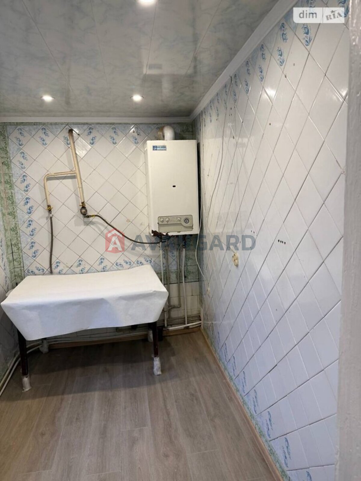 ������� �������, 50 ��.�. ���� 3