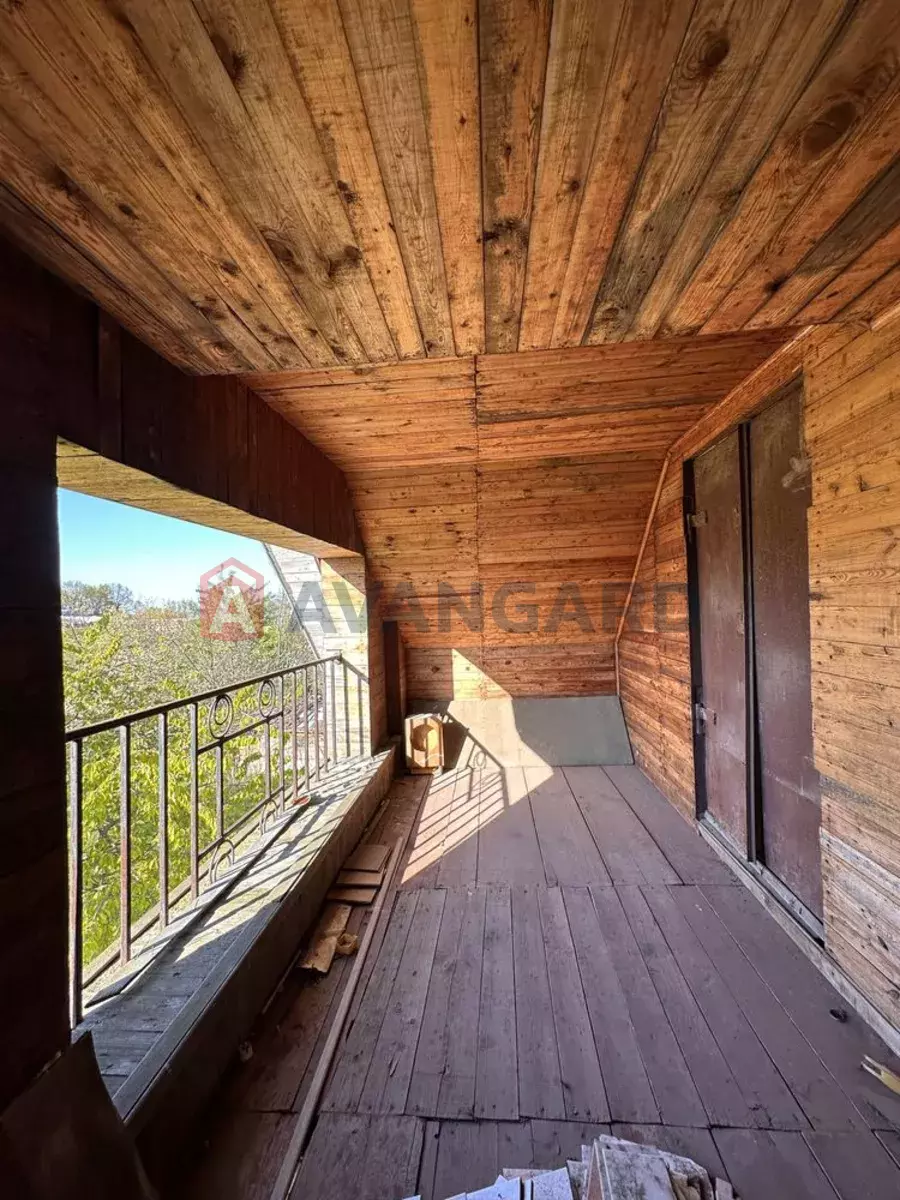 ����, 65 ��.�. ���� 6