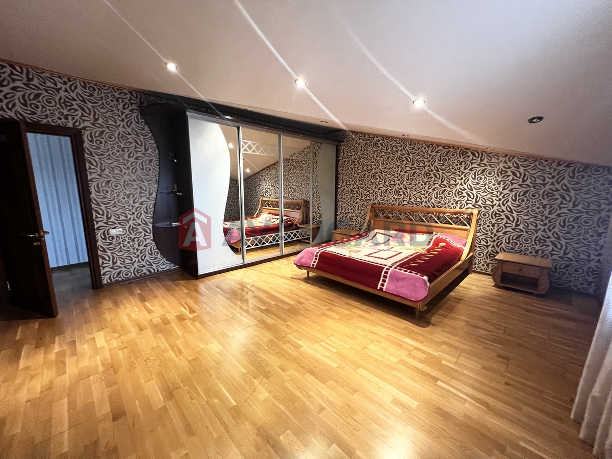 Дом, 230 кв.м. фото 18 Дом, 230 кв.м. фото 18