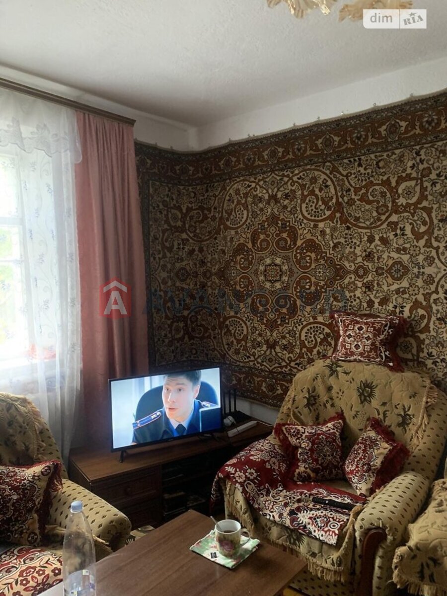 �������, 80 ��.�. ���� 12