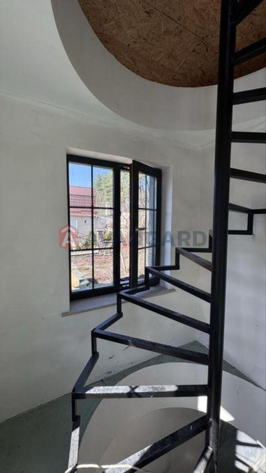 �������, 67 ��.�. ���� 9