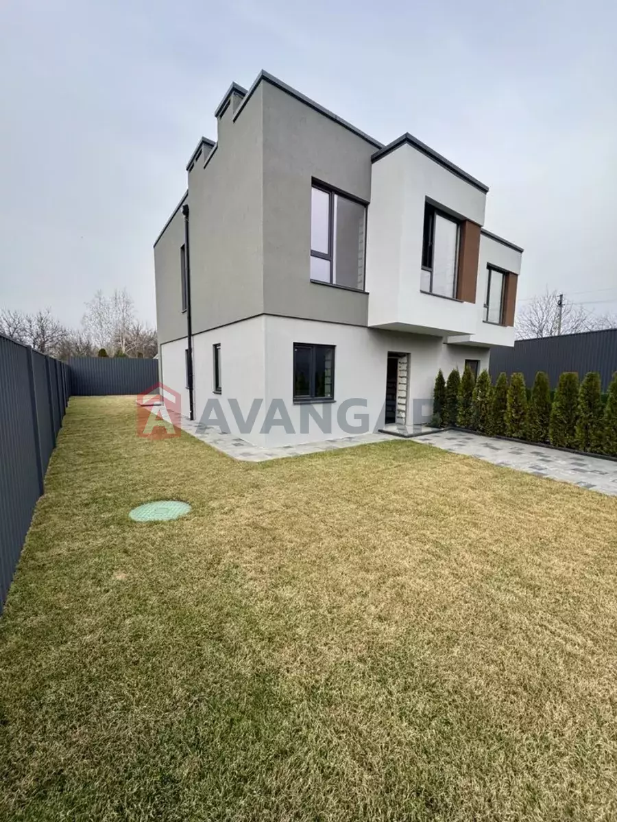 100 ��.�. ���� 10