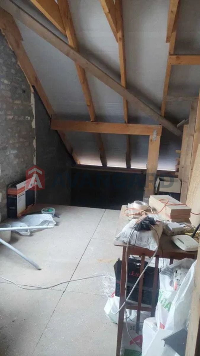 �������, 120 ��.�. ���� 10