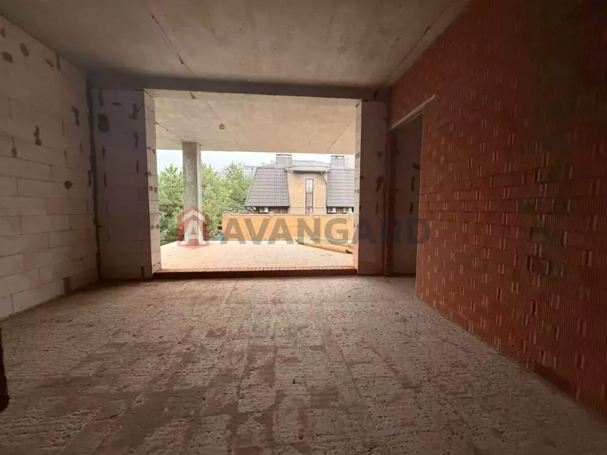 �������, 200 ��.�. ���� 17