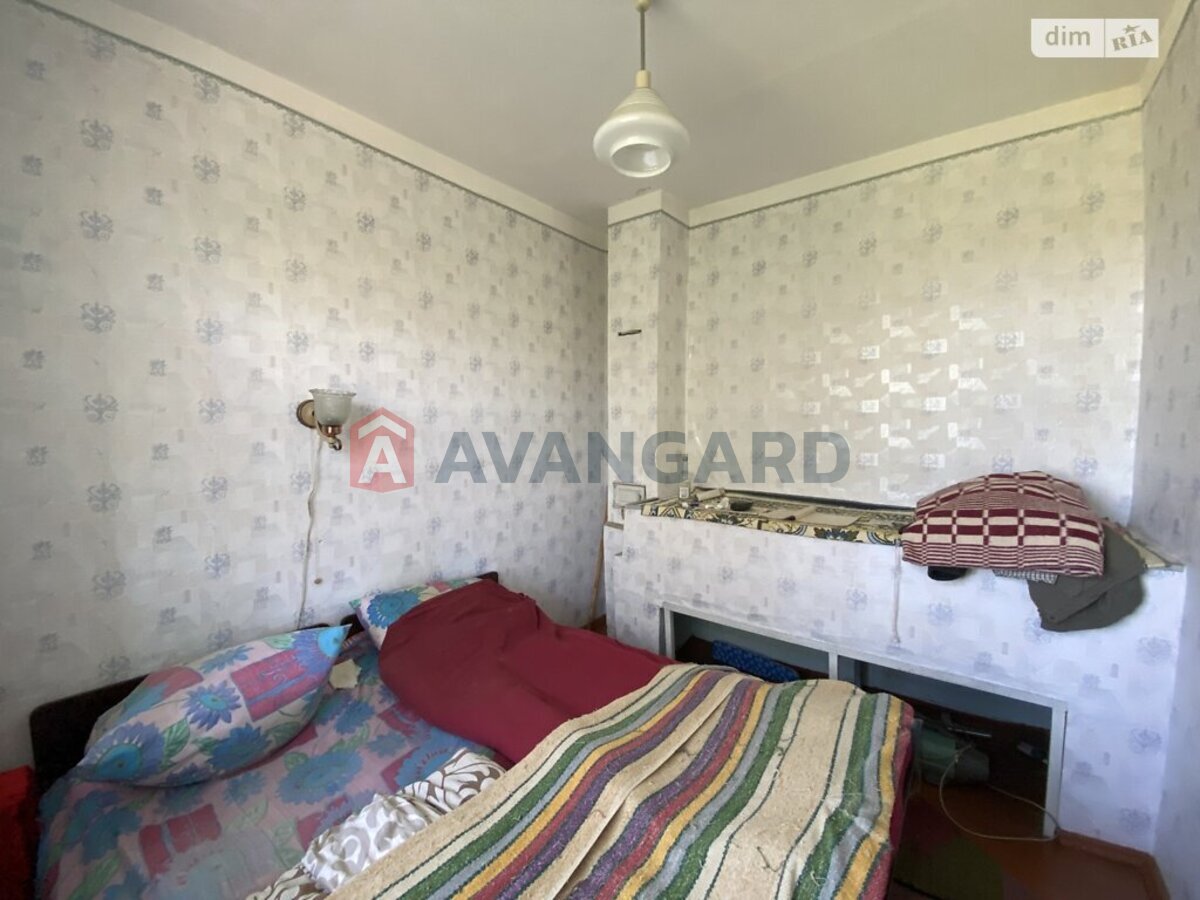 ���, 37 ��.�. ���� 15