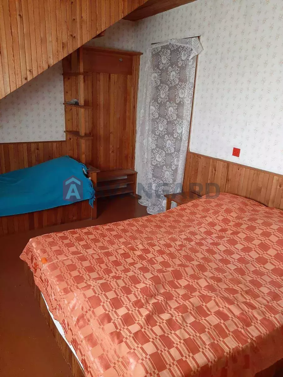 ����, 80 ��.�. ���� 8