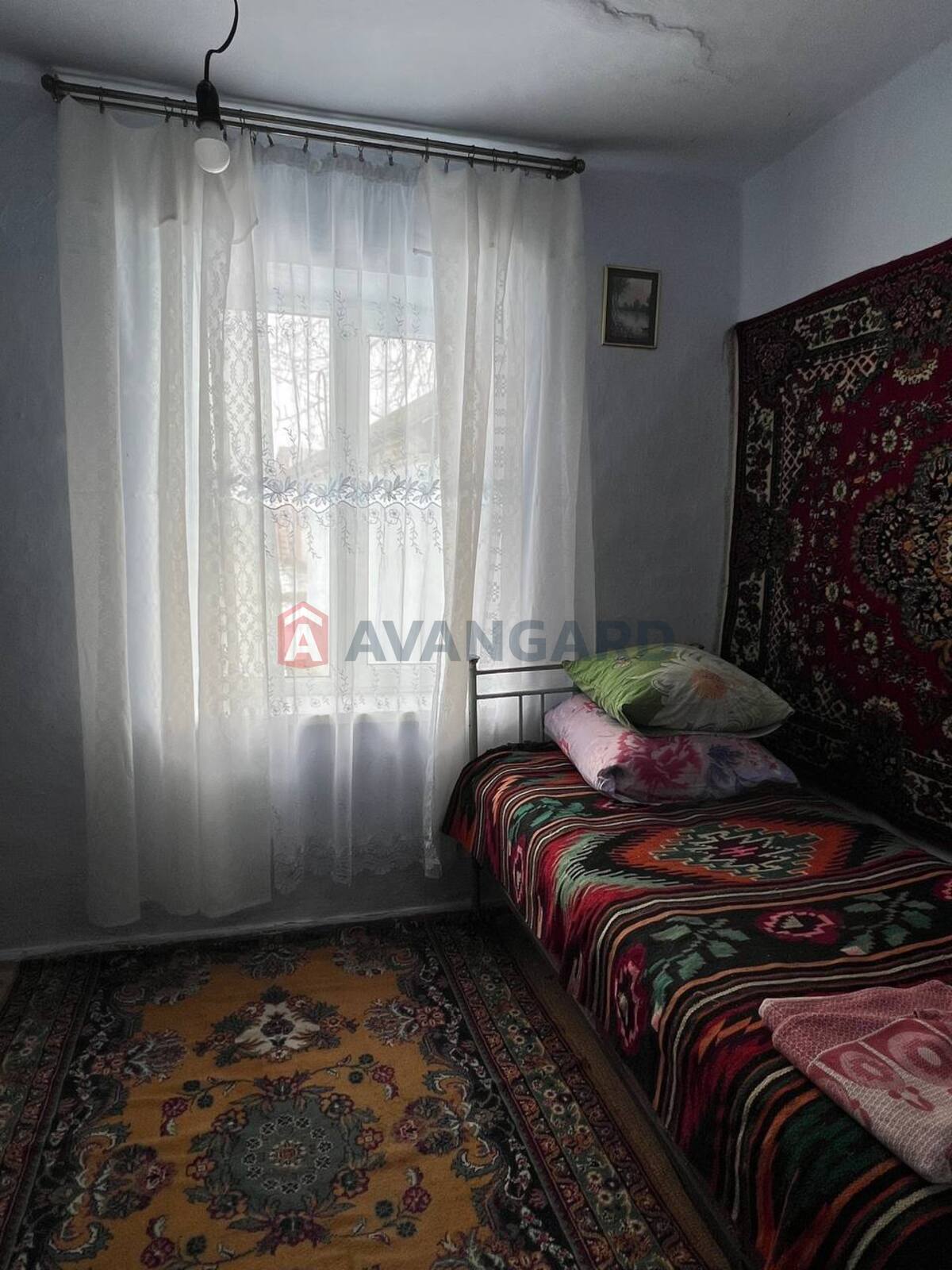 �������, 80 ��.�. ���� 12