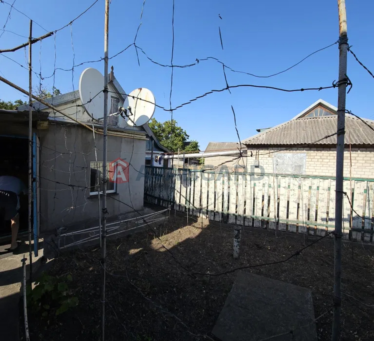 ������� �������, 44 ��.�. ���� 1