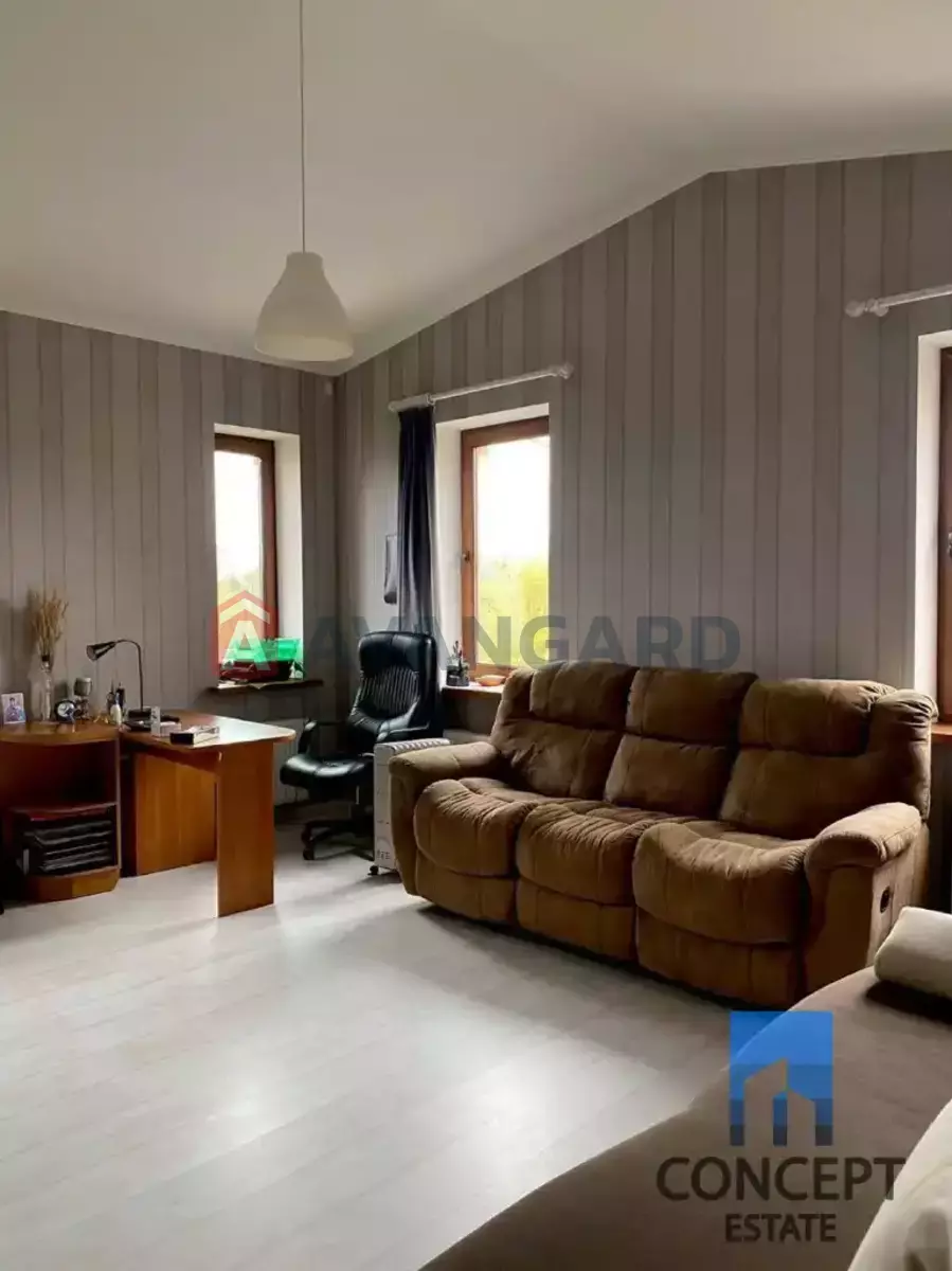 �������, 221 ��.�. ���� 21