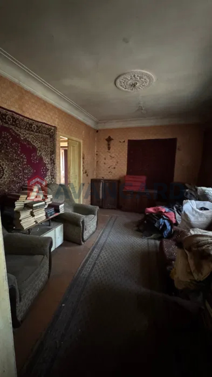 �������, 87 ��.�. ���� 4