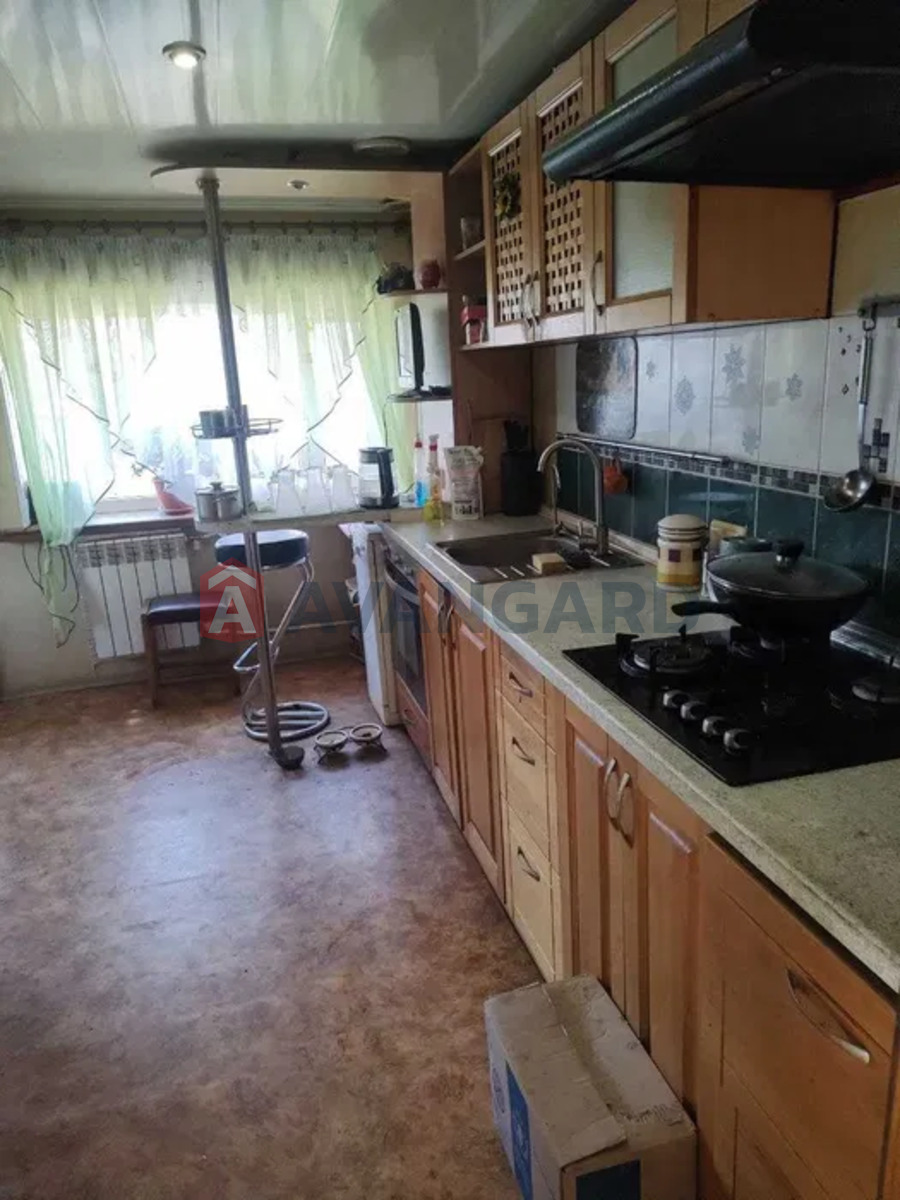 �������, 120 ��.�. ���� 22