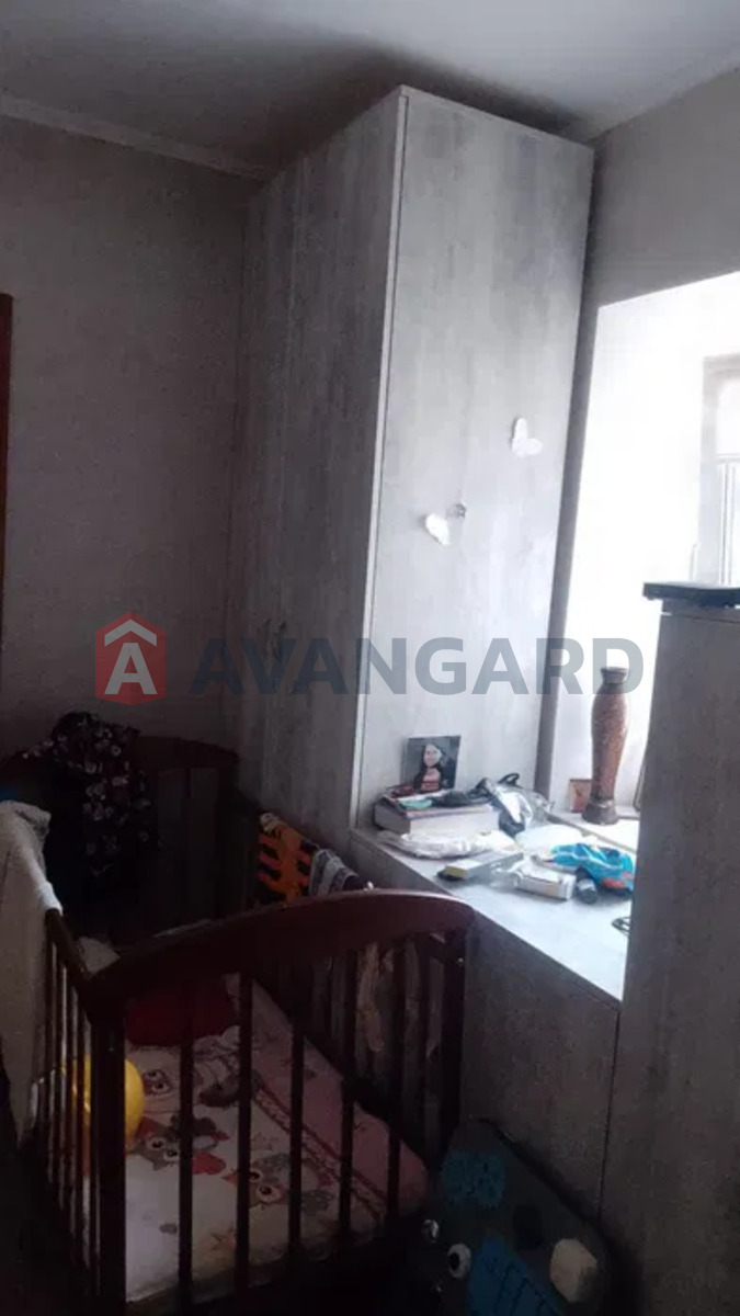 ������� �������, 30 ��.�. ���� 9