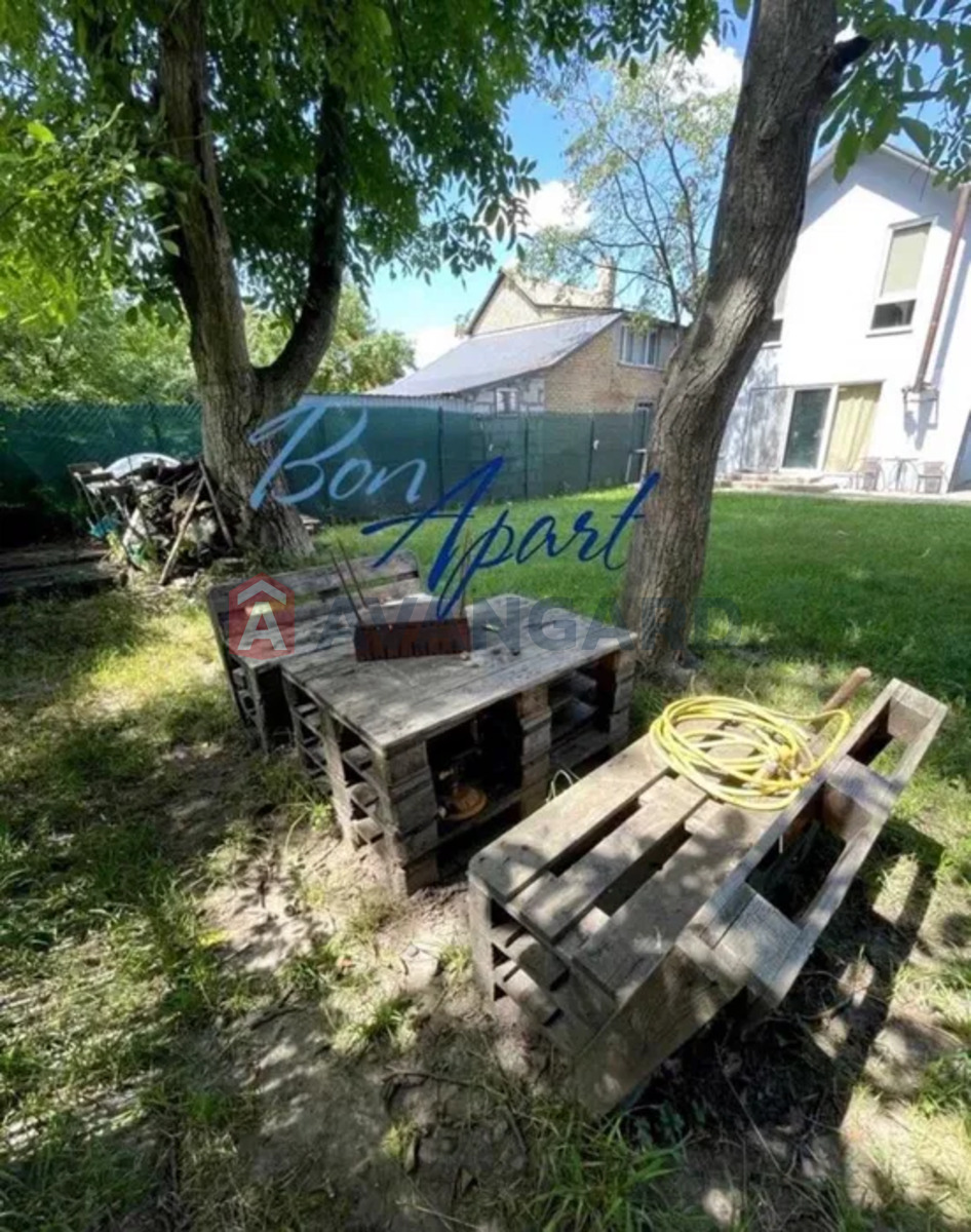 �������, 82 ��.�. ���� 2