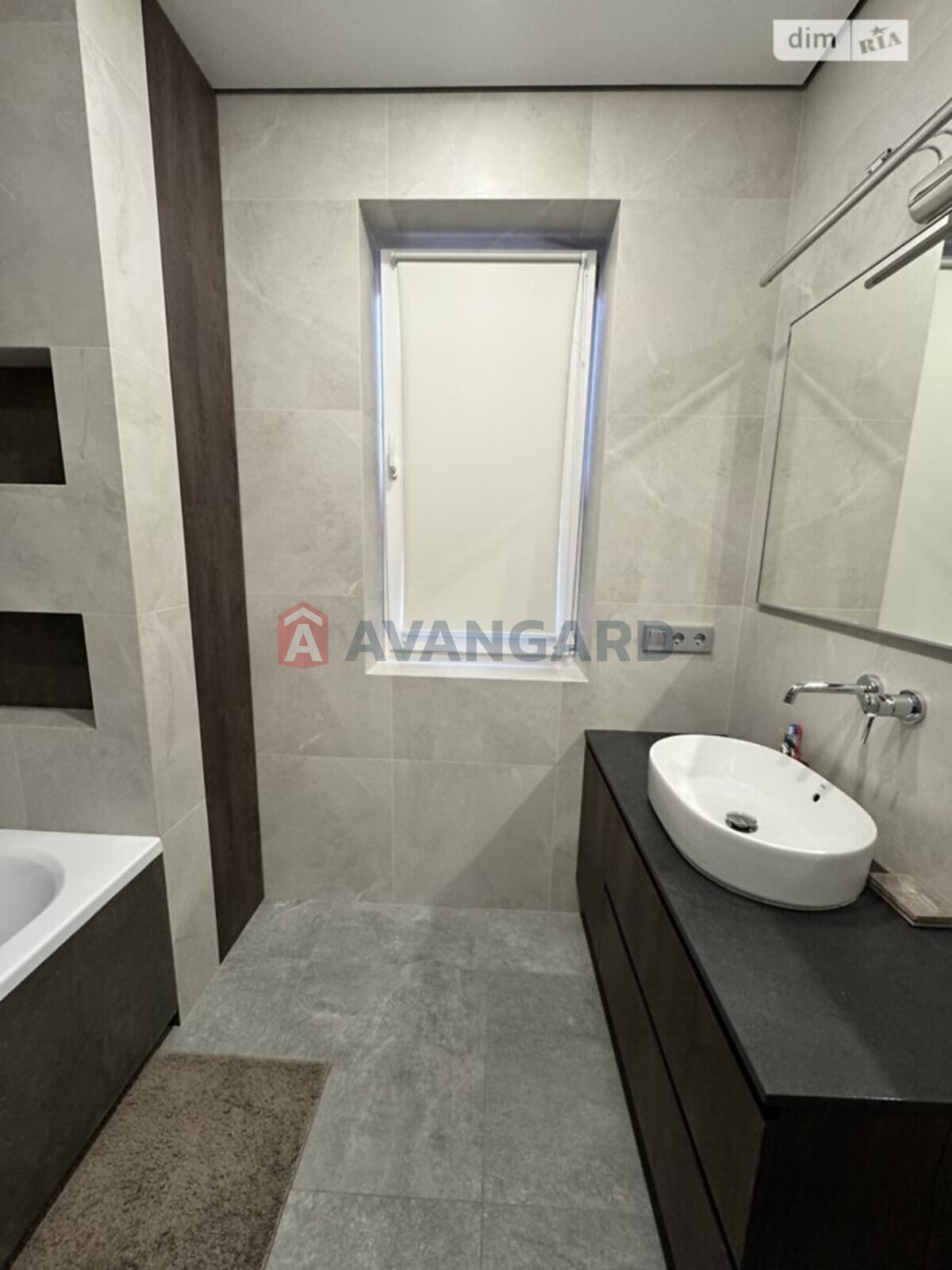 ���, 115 ��.�. ���� 10