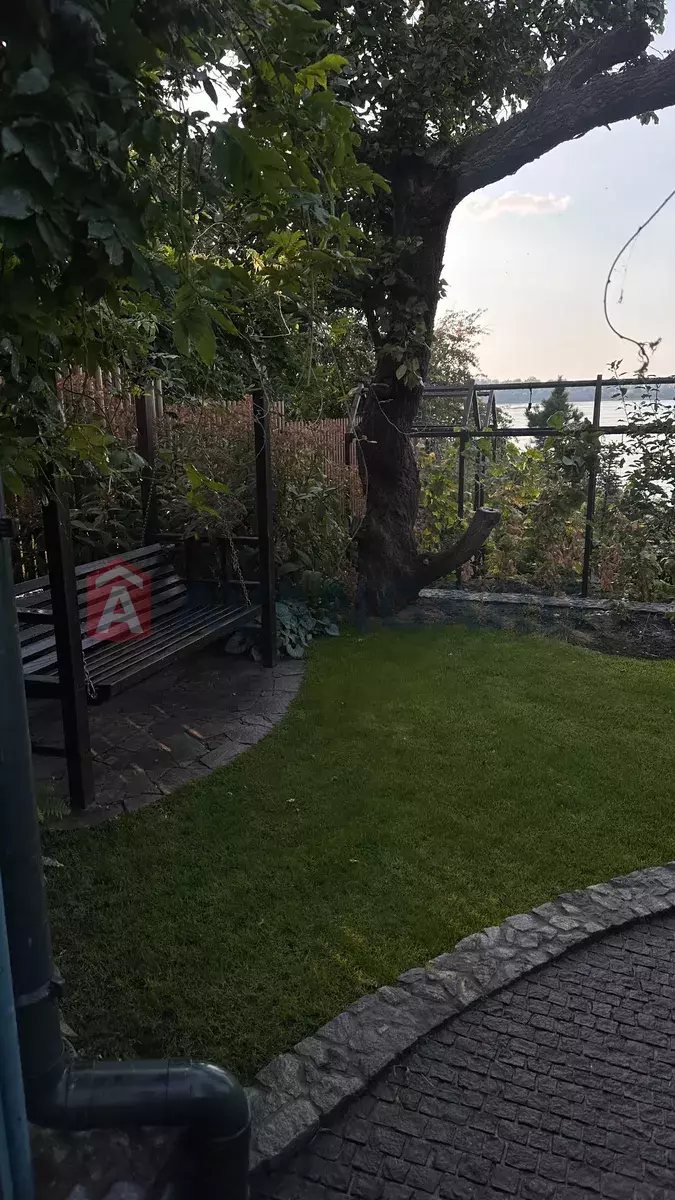 , 40 ..  4
