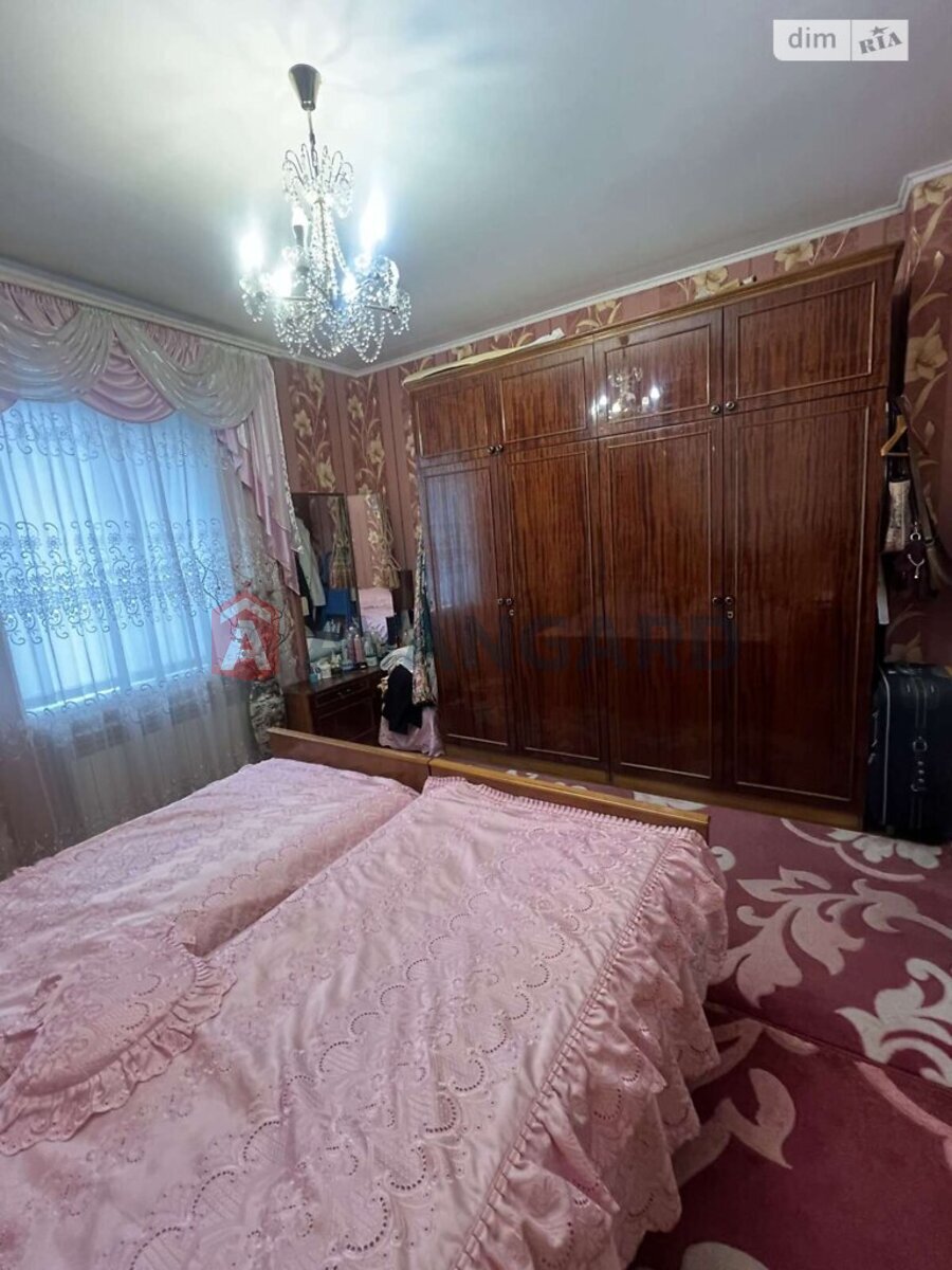 ���, 84 ��.�. ���� 12