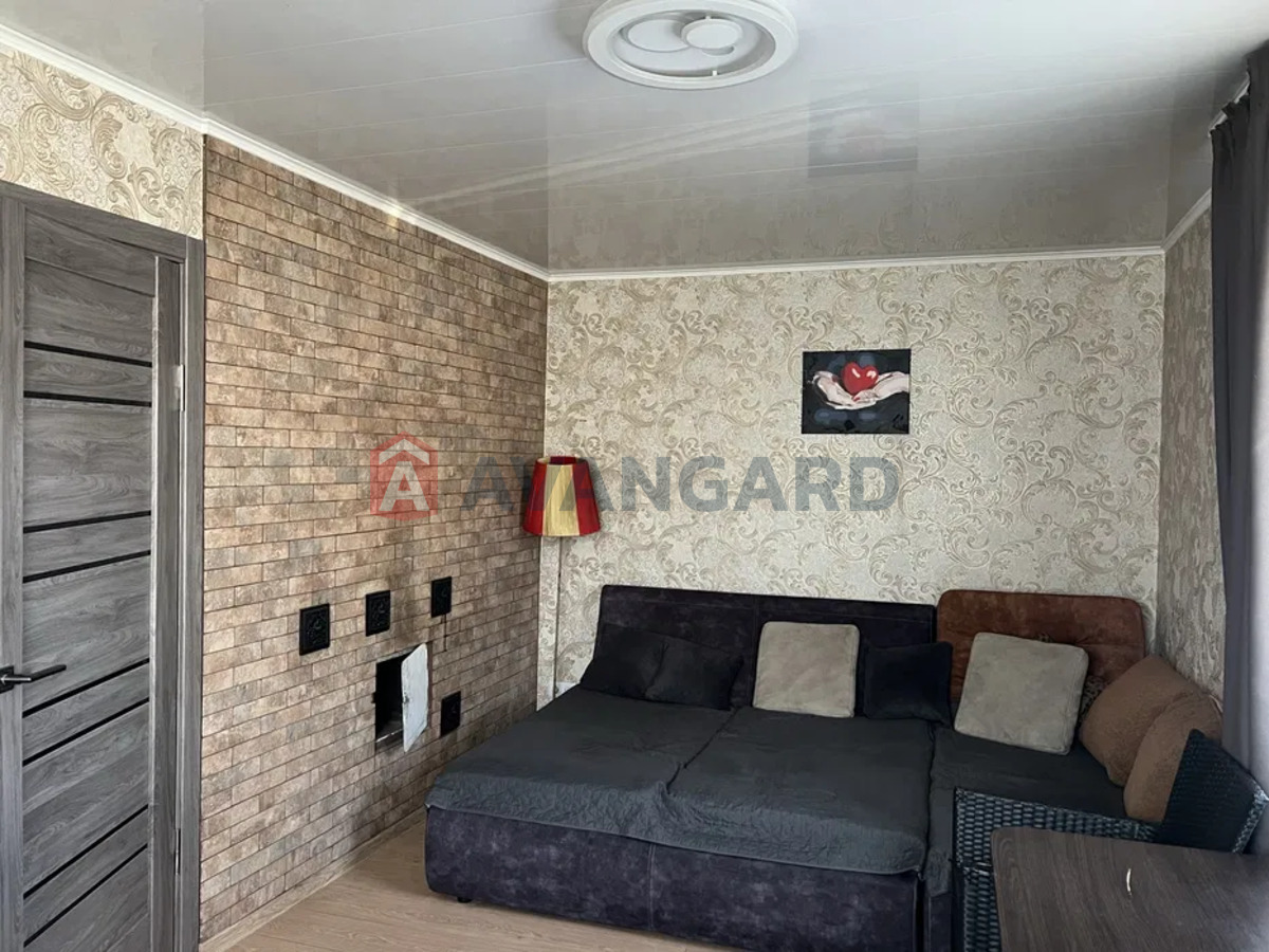 �������, 70 ��.�. ���� 14