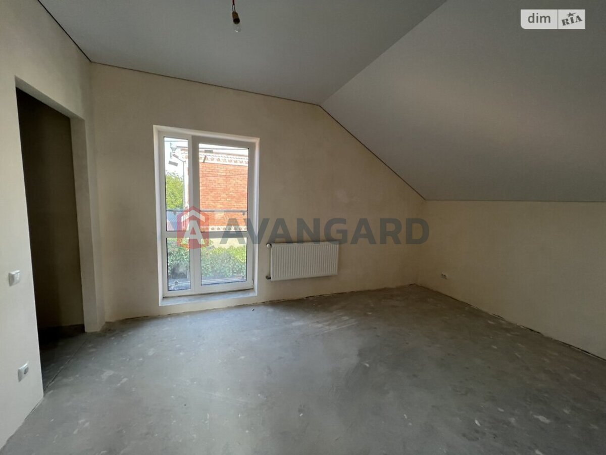 �������, 115 ��.�. ���� 18