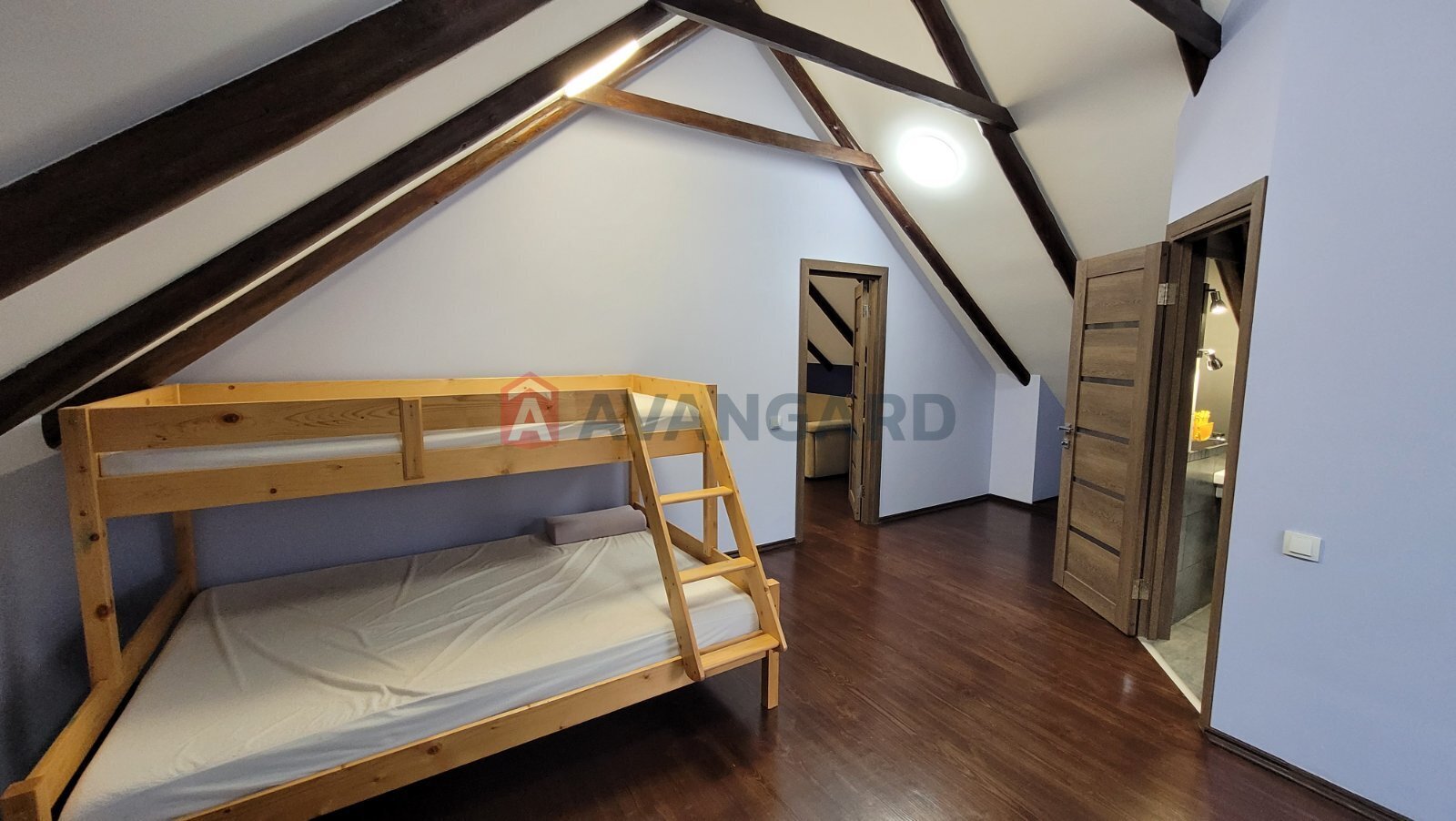 ���, 140 ��.�. ���� 21