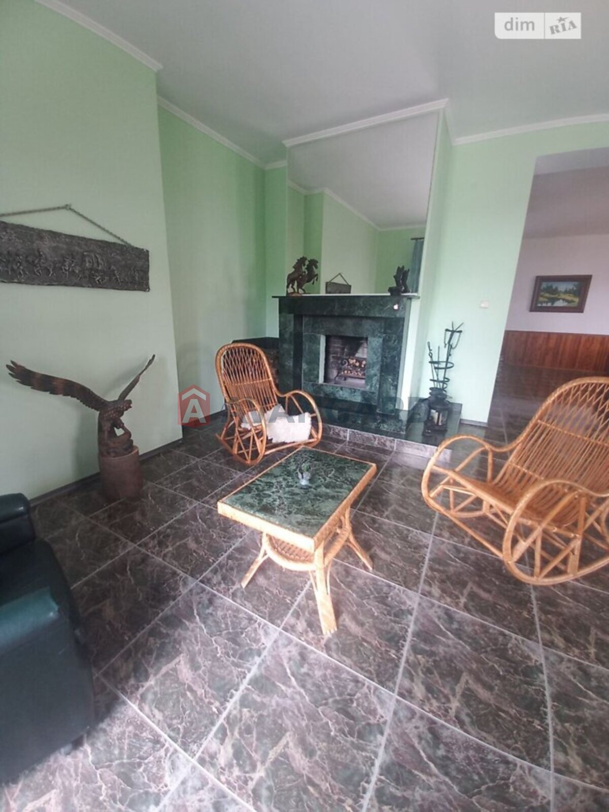 �������, 400 ��.�. ���� 12