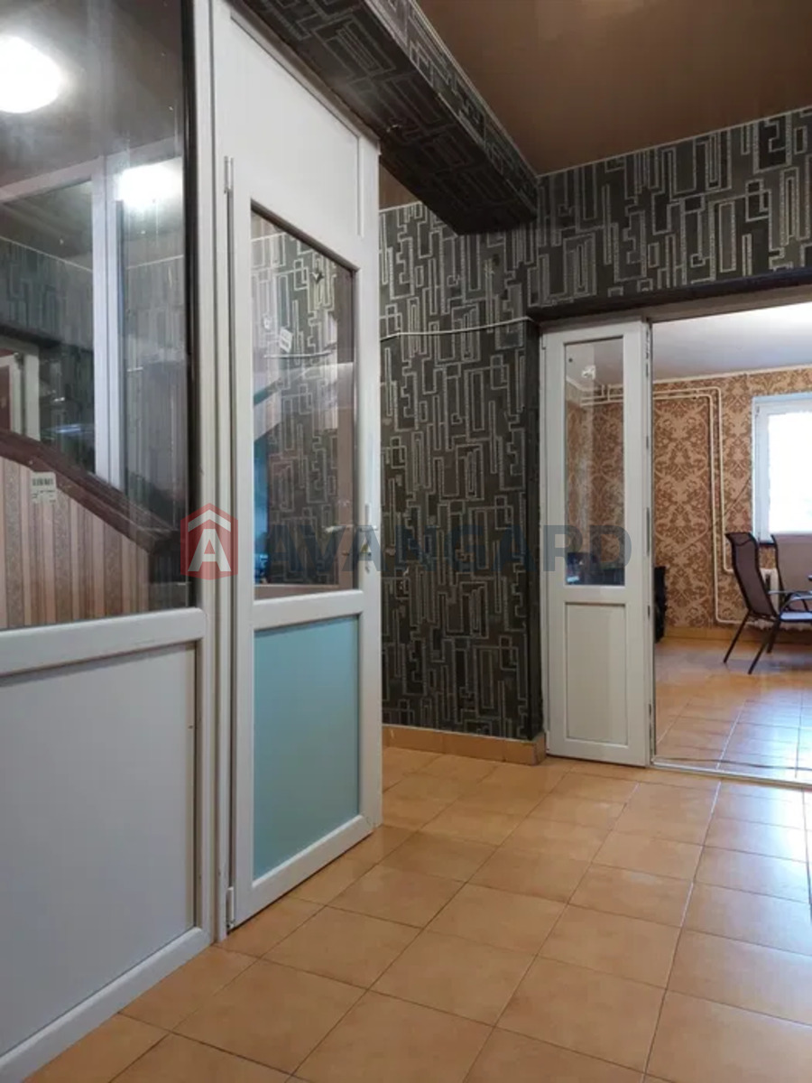 �������, 350 ��.�. ���� 7