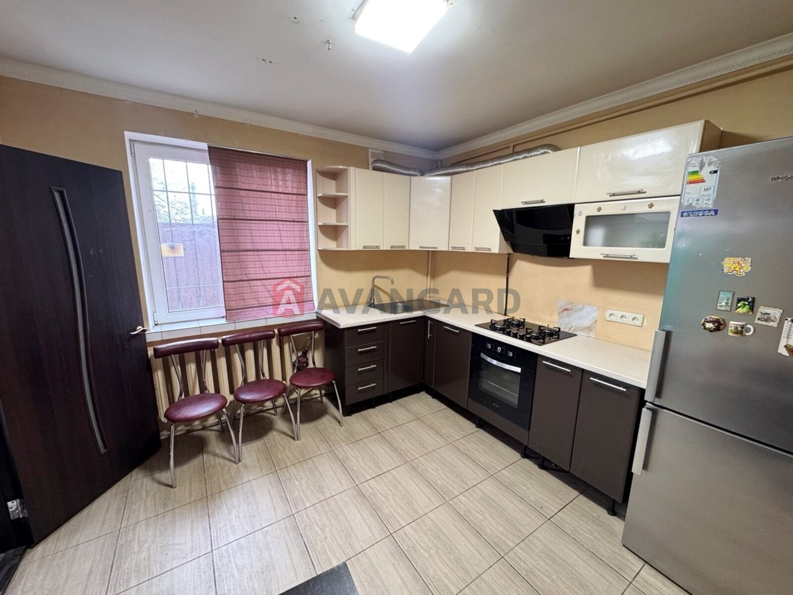 ������� �������, 47 ��.�. ���� 15