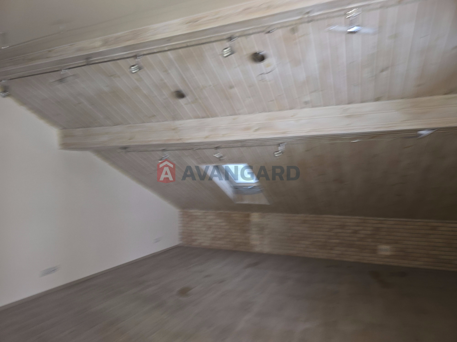 �������, 156 ��.�. ���� 20