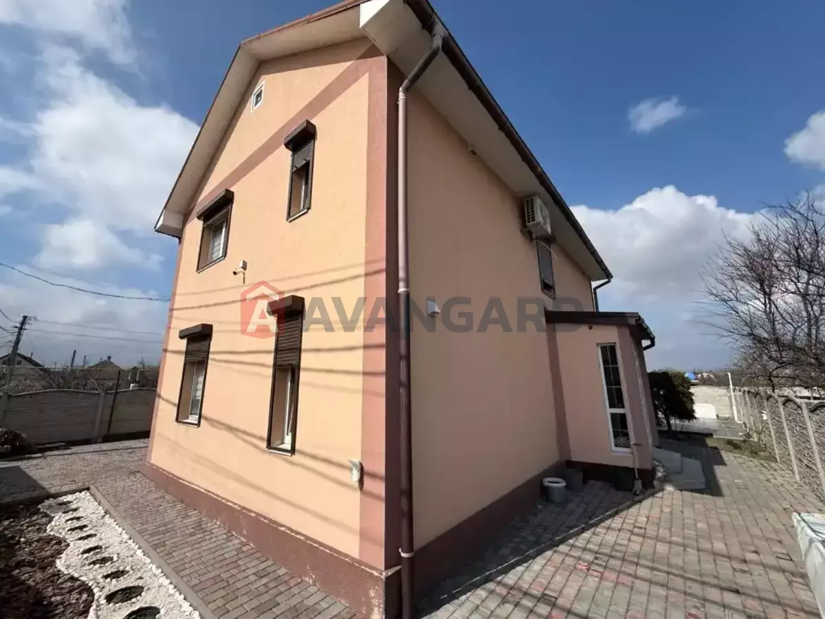 �������, 115 ��.�. ���� 2