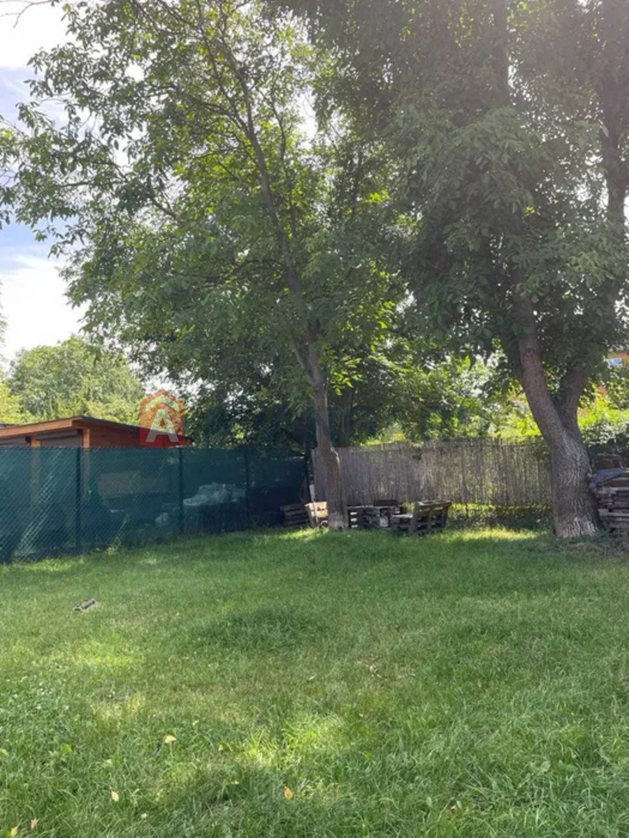 �������, 82 ��.�. ���� 16