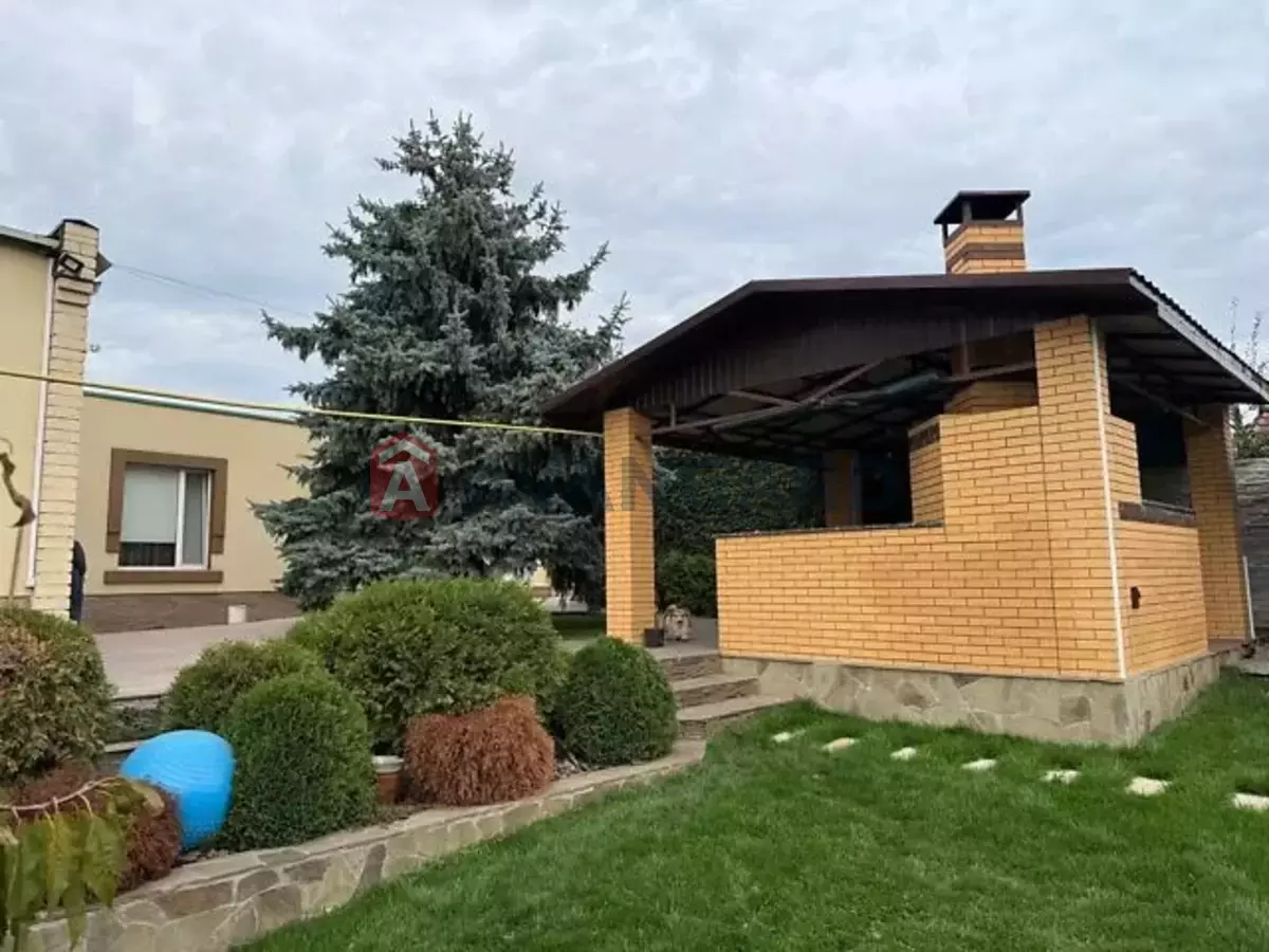 �������, 290 ��.�. ���� 18