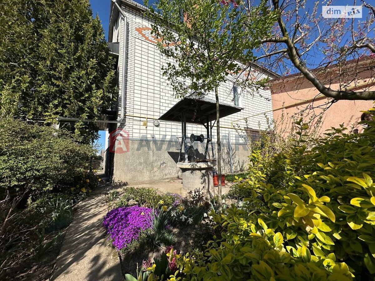 Будинок, 250 кв.м. фото 1 Будинок, 250 кв.м. фото 1