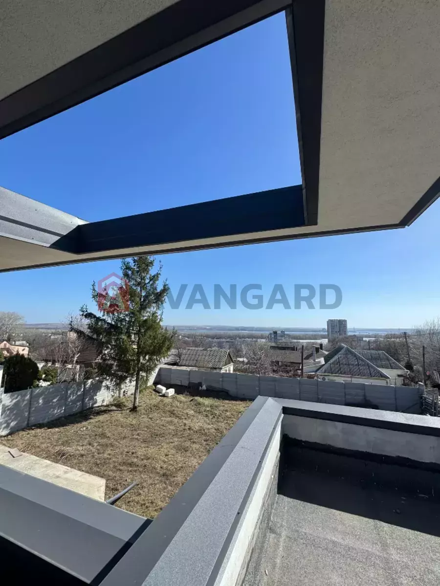 �������, 280 ��.�. ���� 6