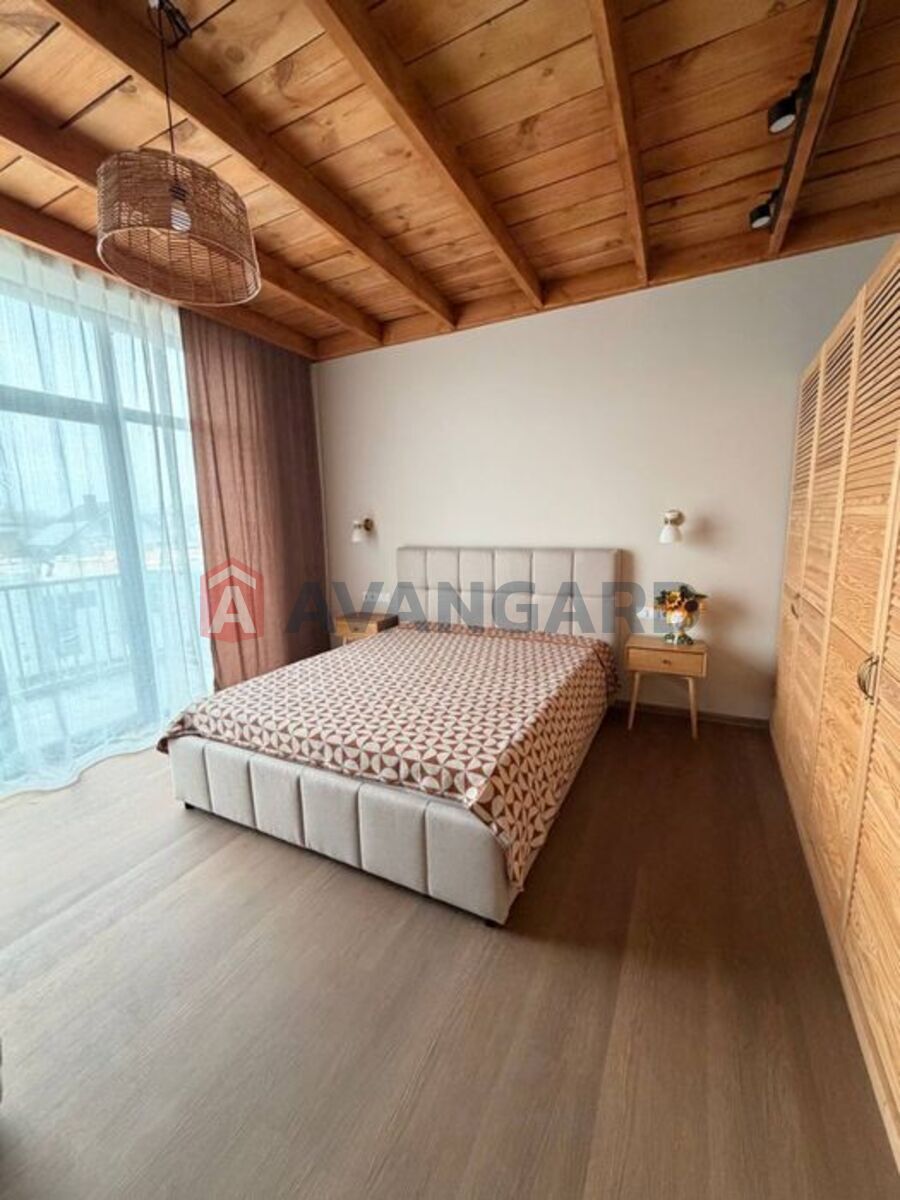 ��������, 135 ��.�. ���� 9