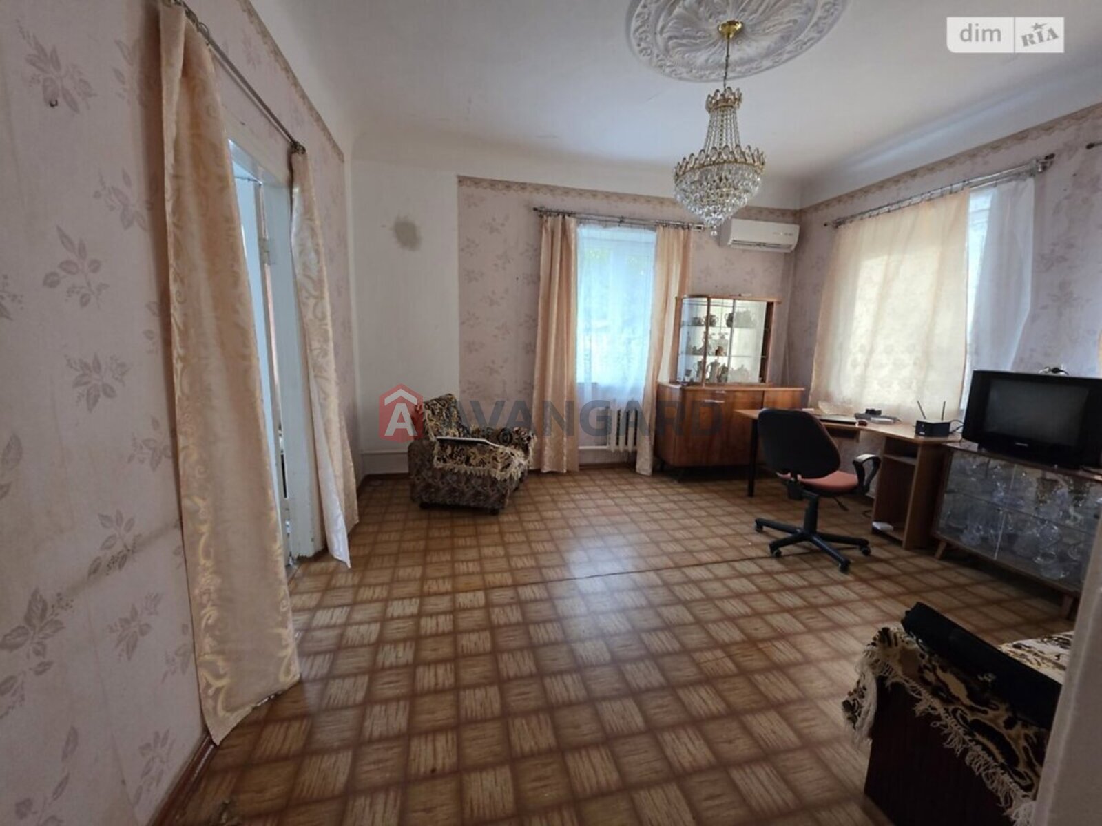 �������, 51 ��.�. ���� 8